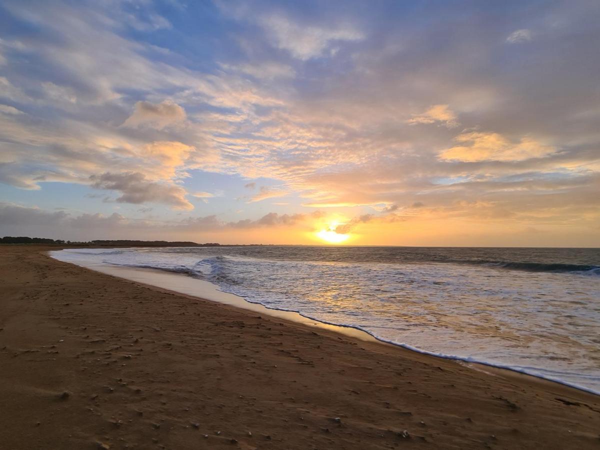 Villa Les Embruns La Tranche-sur-Mer Esterno foto